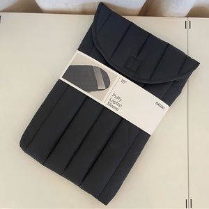 NWT Baggu Puffy Laptop Sleeve 16”